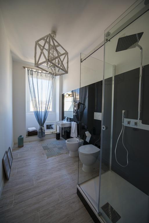 So&Leo Guest House Genoa Bilik gambar