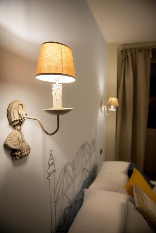 So&Leo Guest House Genoa Bilik gambar